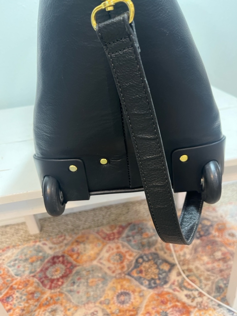 Joy & Iman Black Leather Rolling Weekender Travel Bag XL NWoT gold hardware - Picture 5 of 16